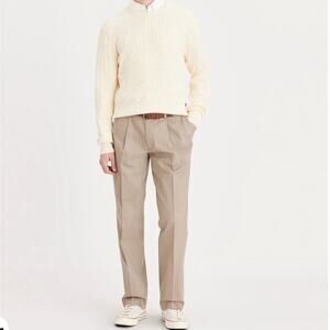 Dockers Signature Khaki Pleated D3 Classic Fit 34x34 Pants